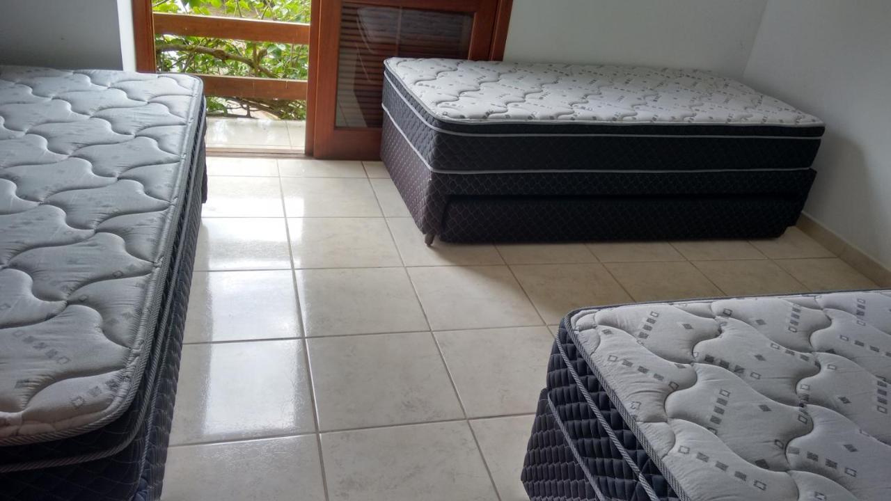 Casa Em Juquehy, Condominio Com Piscina, Area Verde A 700 M Da Praia Juquei Buitenkant foto